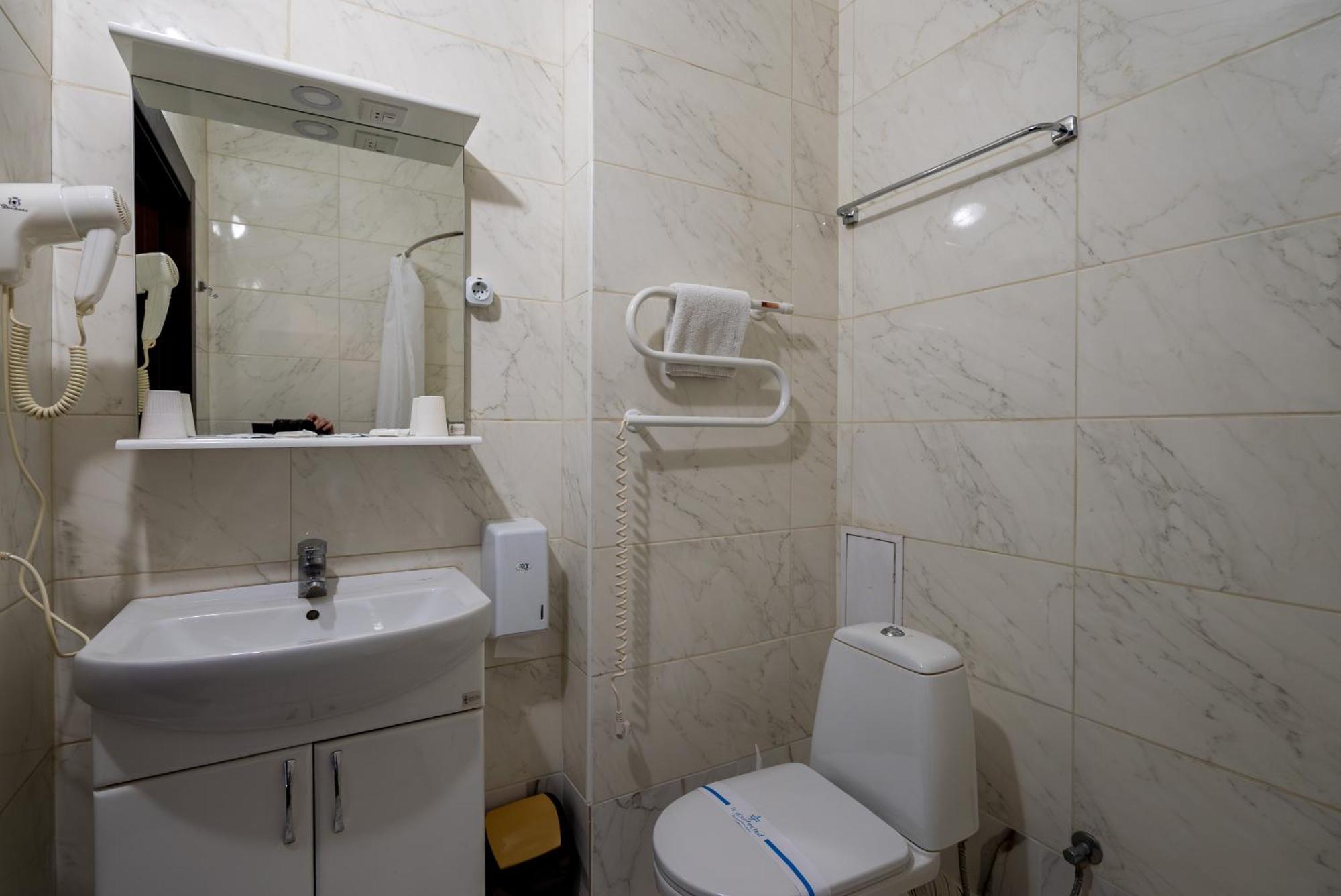 Congress Hotel Verhovina Petropavlivszka Borscsahivka Kültér fotó