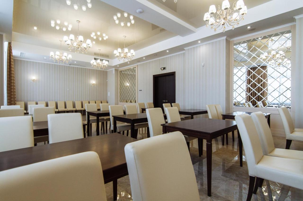 Congress Hotel Verhovina Petropavlivszka Borscsahivka Kültér fotó